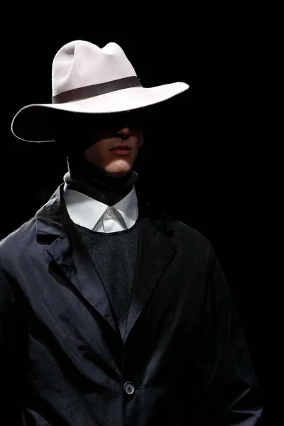 Look 22